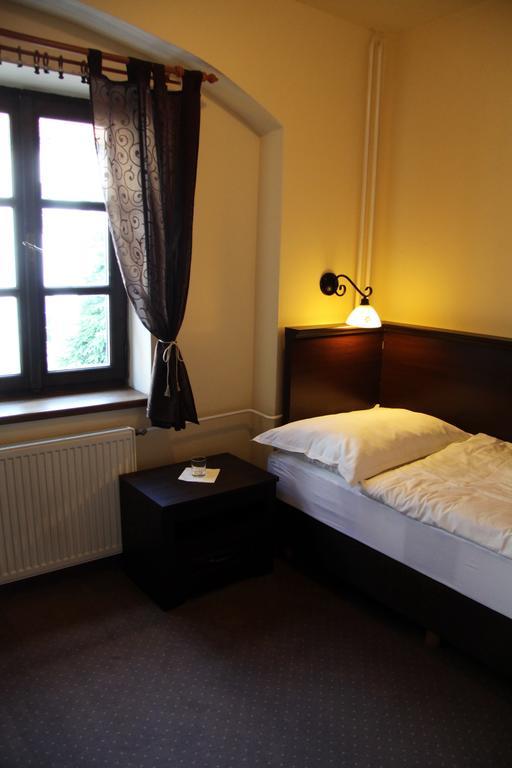 Hotel Koruna Prachatice Exterior foto